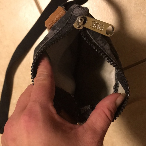 “Pink” messenger bag! - Picture 7 of 9